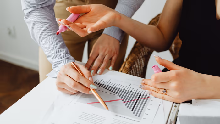Driving Long-Term Success with Customer Experience KPIs at Abacus Outsourcing