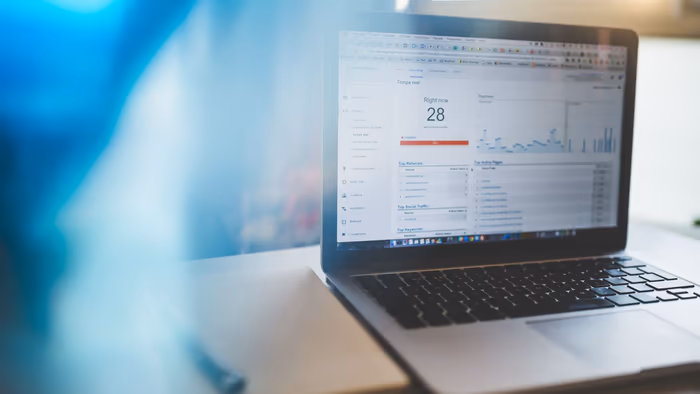 How to Monitor Call Center Performance