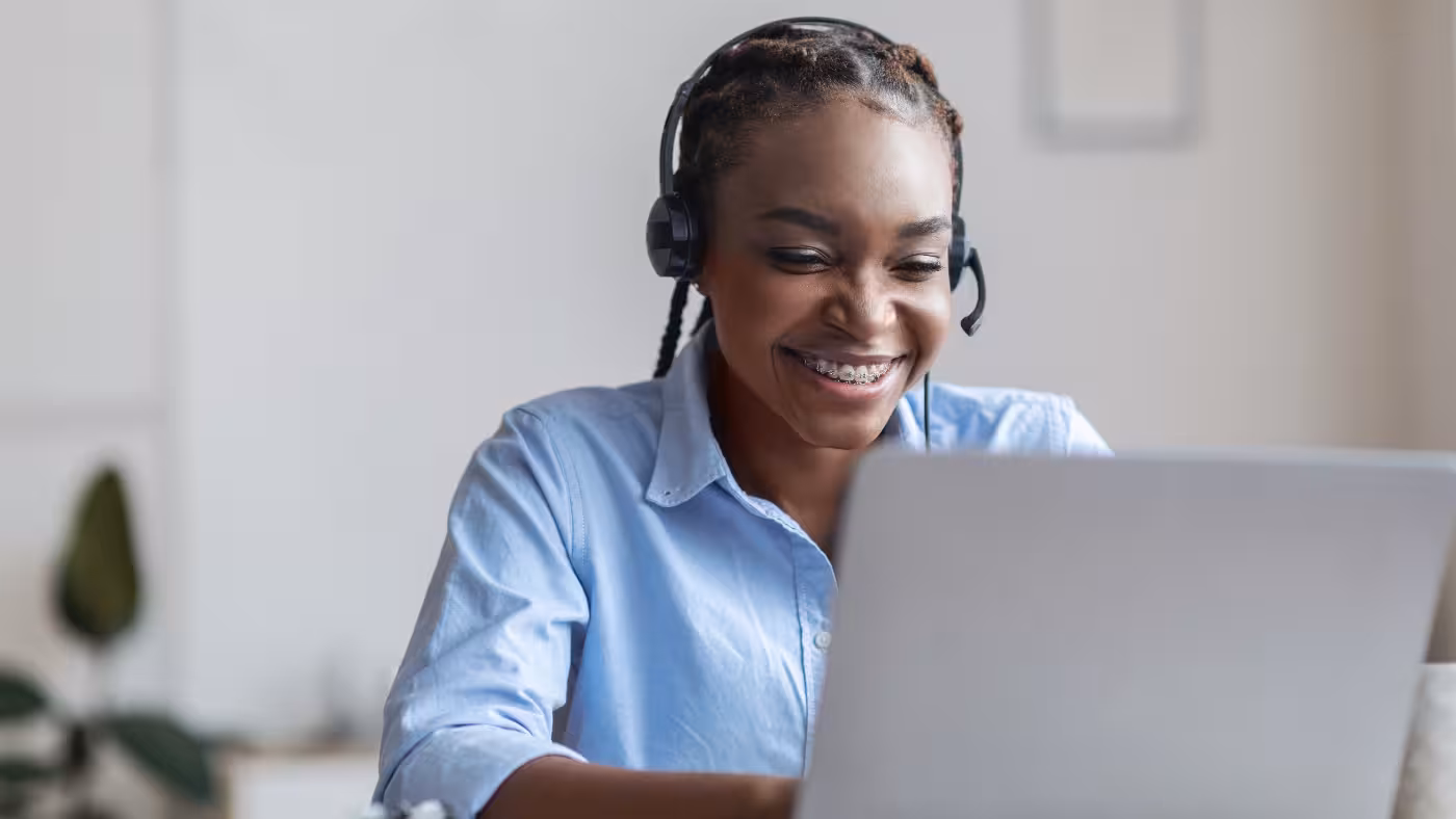 What to Hand Any New Support Resource Before They Touch a Live Contact 